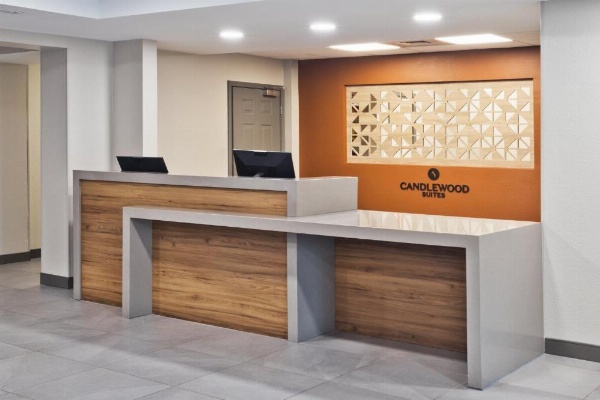 Candlewood Suites EASTCHASE PARK image 7